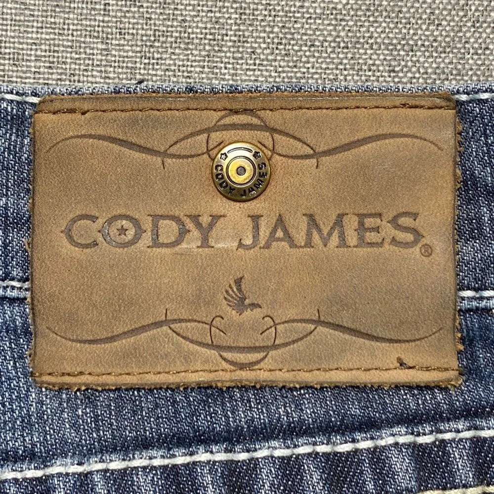 Cody James Mens Straight Leg Denim Jeans Blue Medium Wash 38x30 Western Stretch
